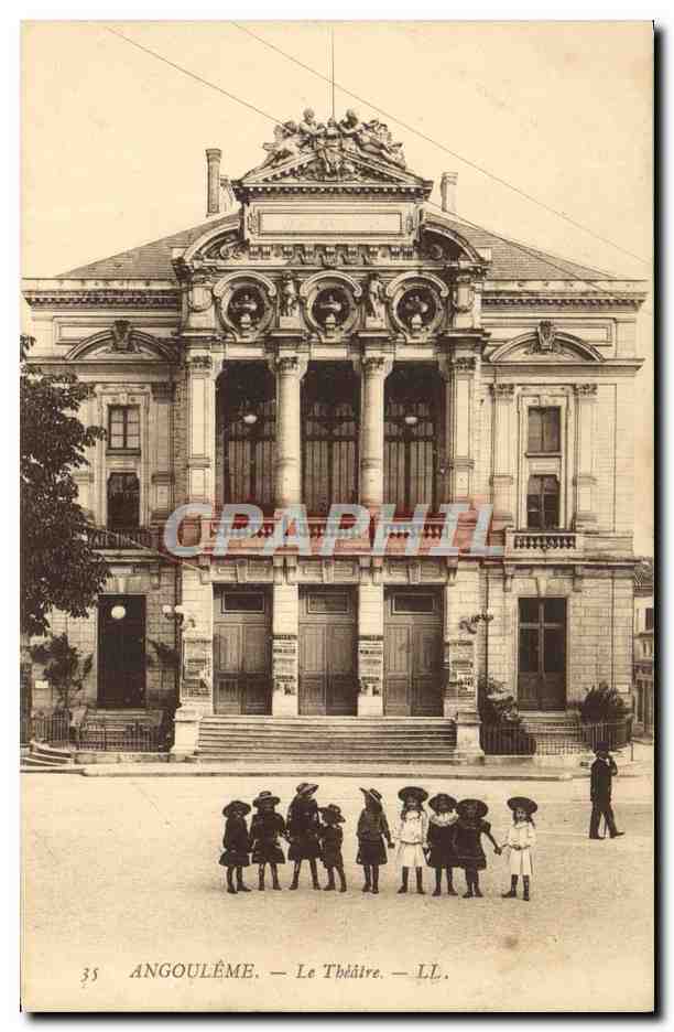 CPA Angouleme Le Theatre Enfants