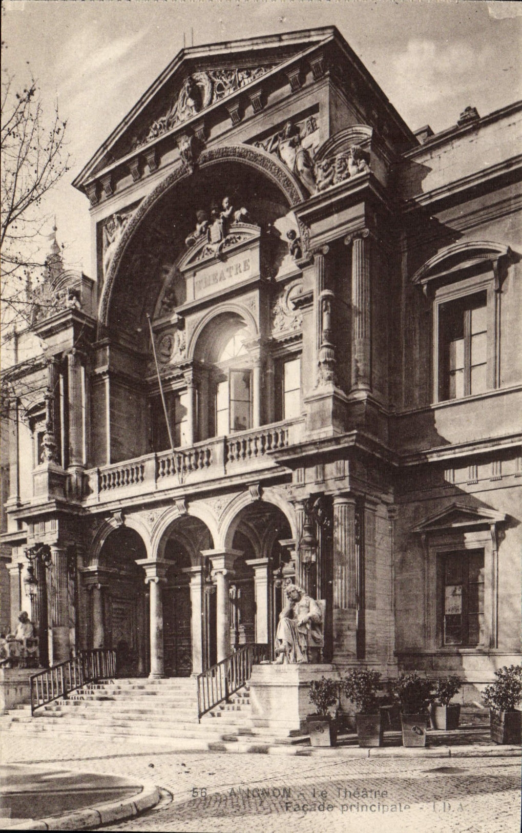 CPA Avignon Le Theatre Facade principale
