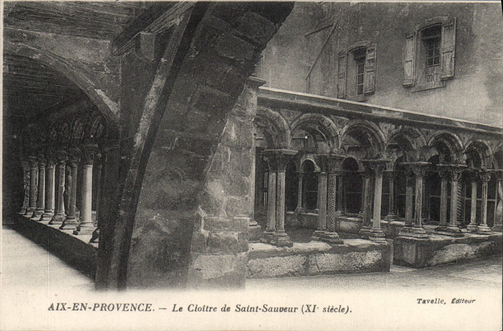 Aix-en-Provence — Le Cloître de Saint-Sauveur (XIe siècle) — Tavelle, Éditeur