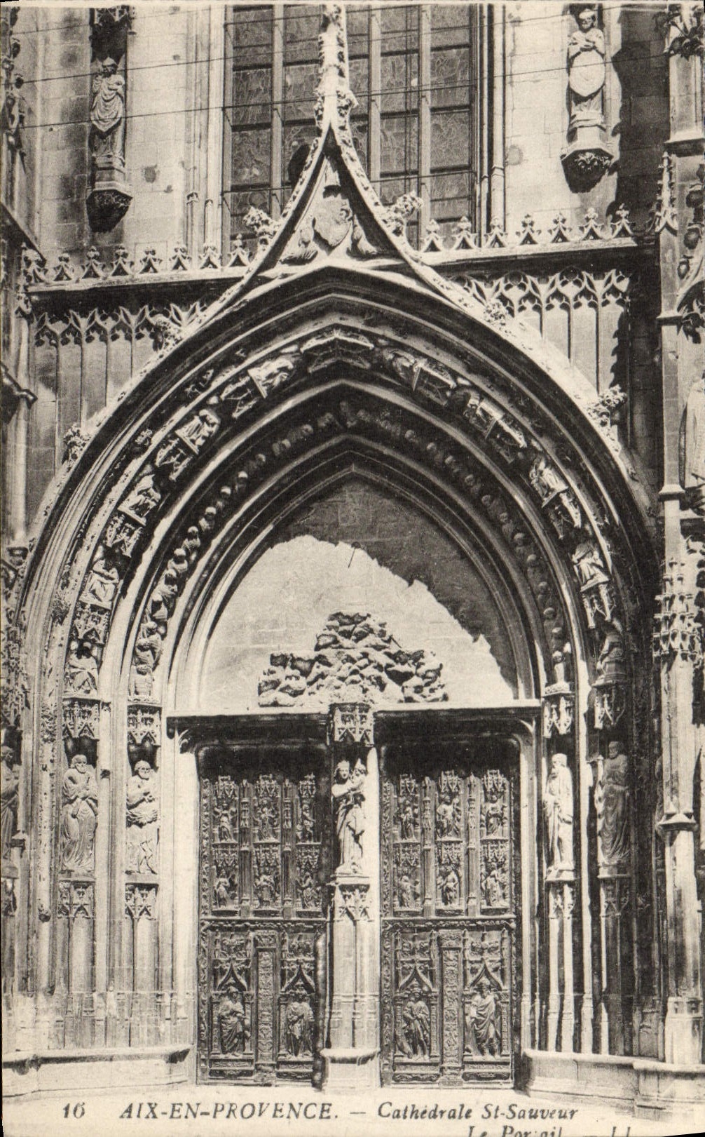 Aix-en-Provence — Cathédrale Saint-Sauveur — Le Porail