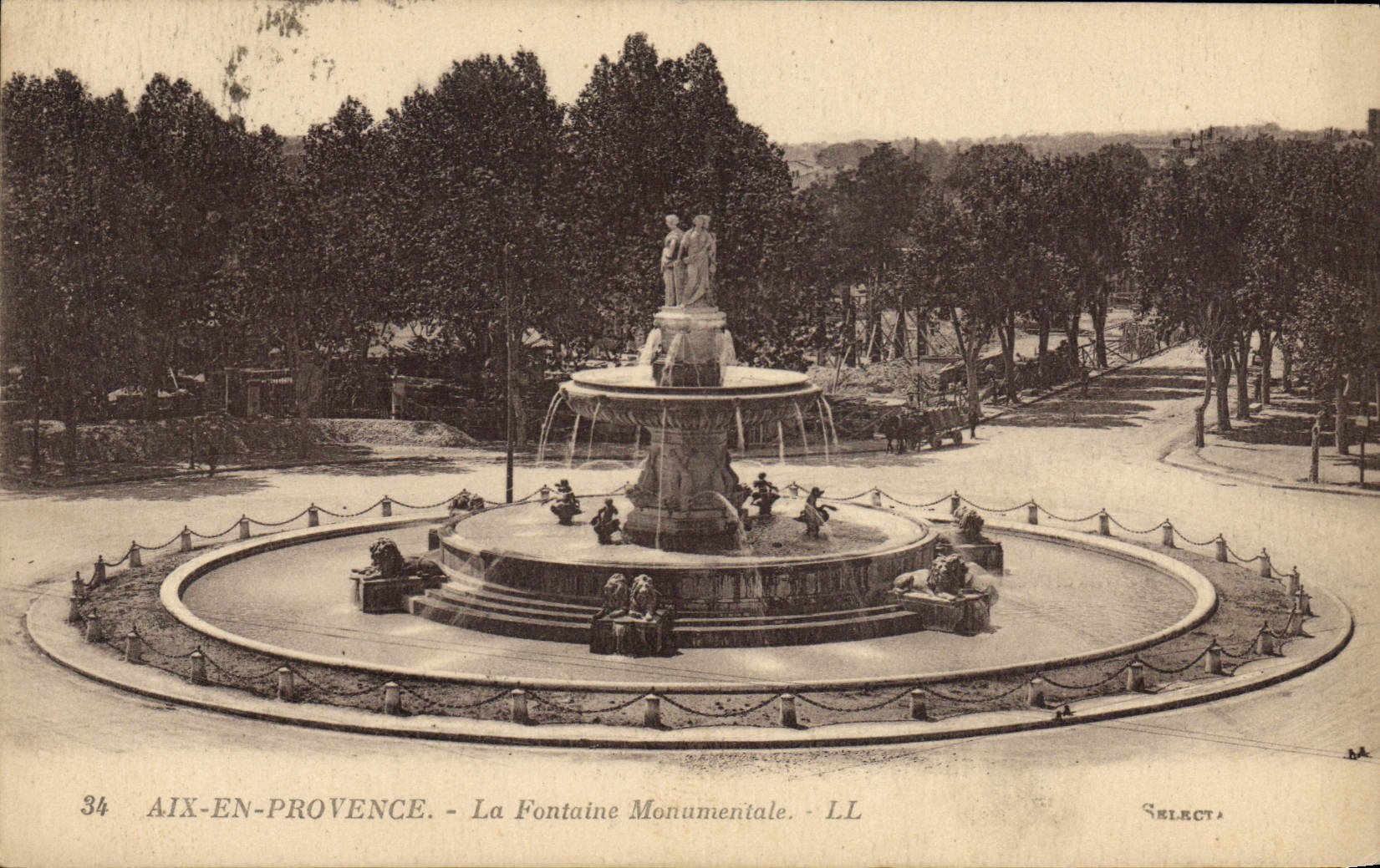 Aix-en-Provence — La Fontaine Monumentale — SELECT