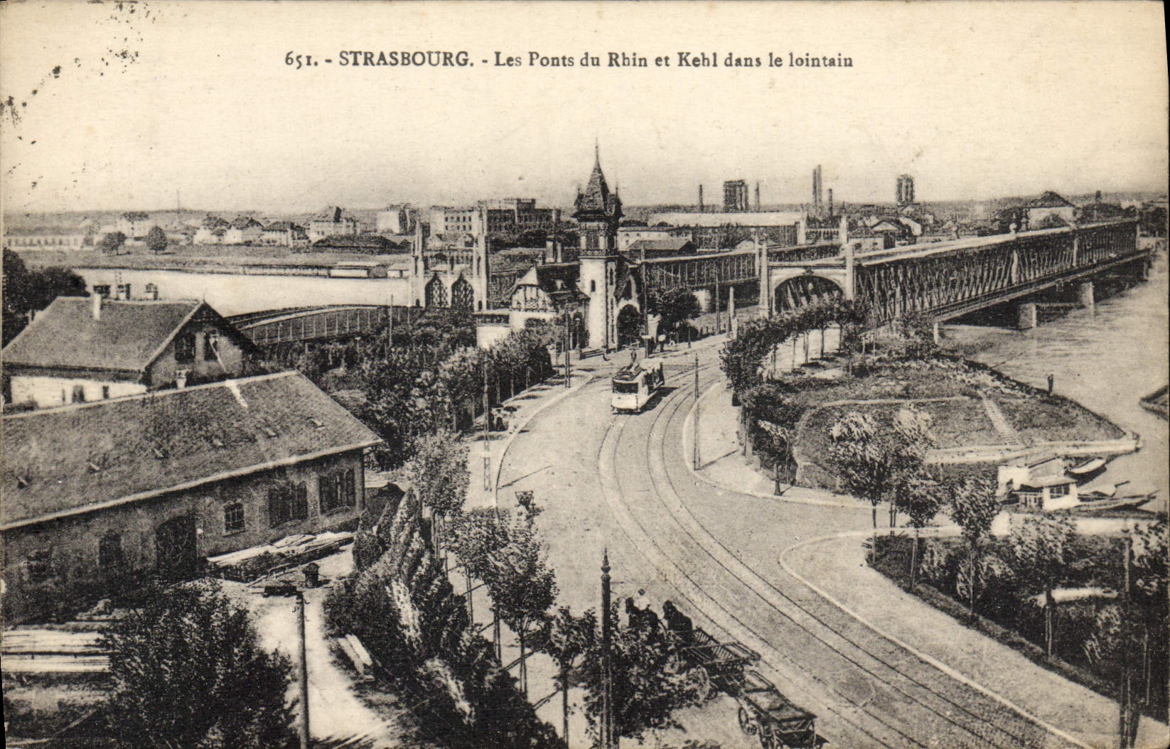 CPA Strasbourg Les Ponts du Rhin et Kehl Dans le lointain