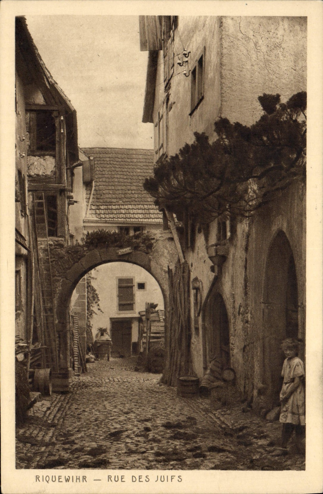 Riquewihr — Straße der Juden — Braun & Cie, Dornach