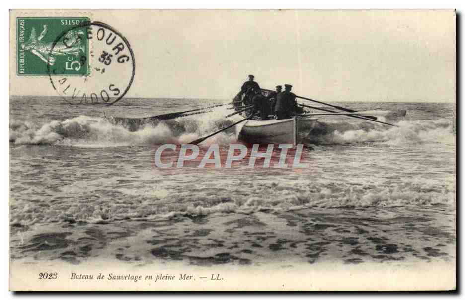 CPA Bateau de sauvetage en pleine mer 