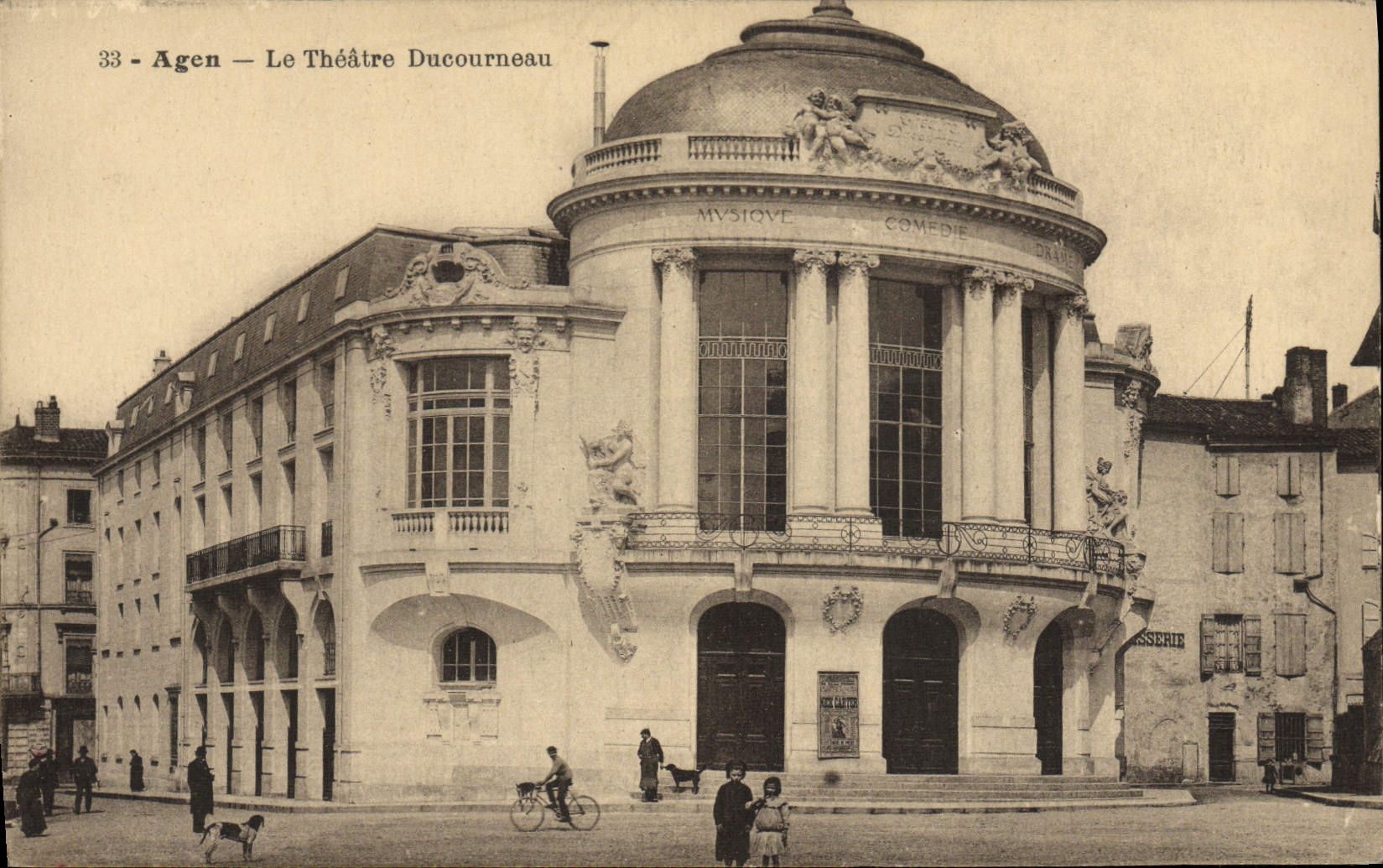 CPA Agen Le Theatre Ducourneau