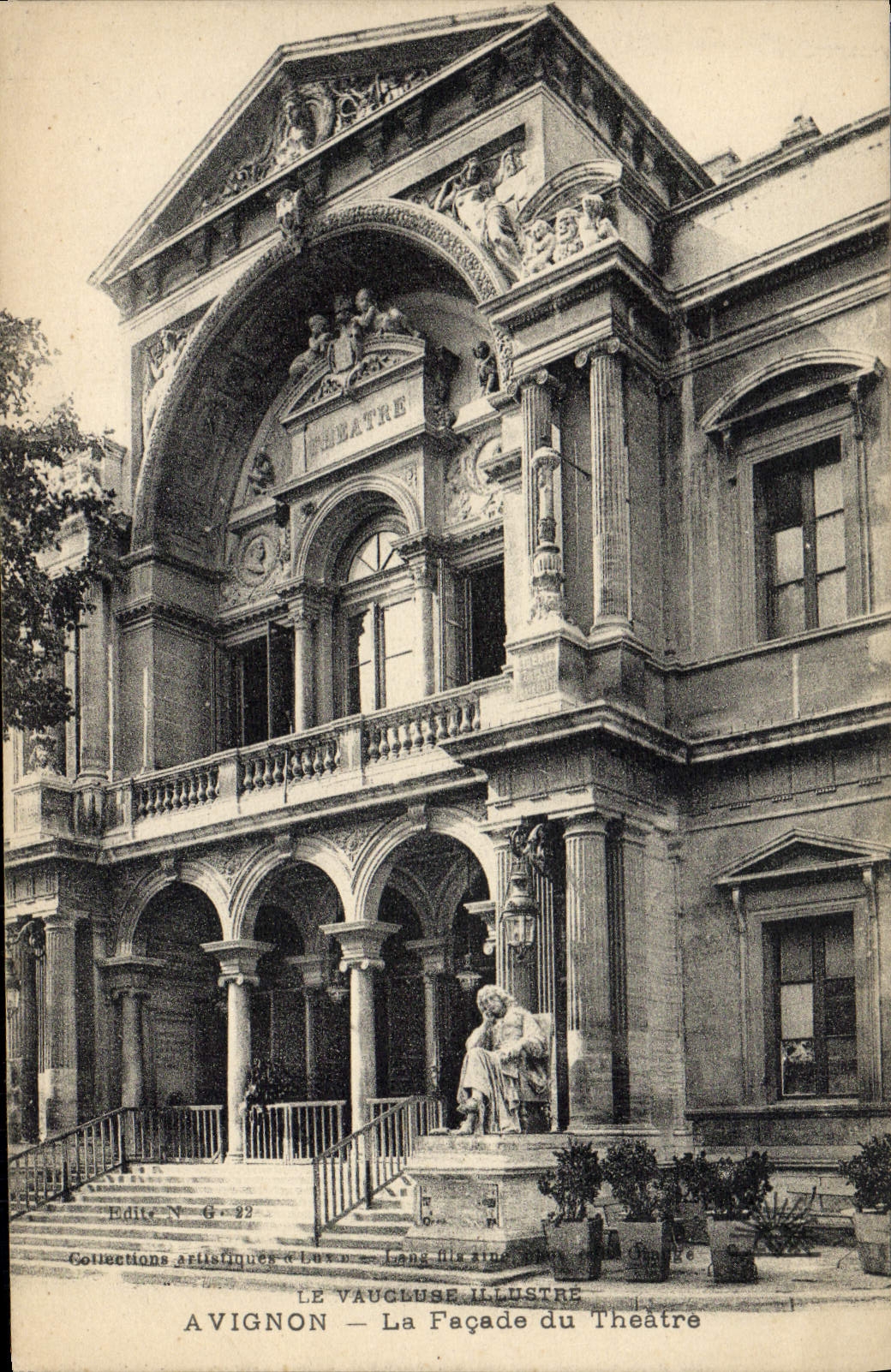 CPA Avignon La facade du Theatre 