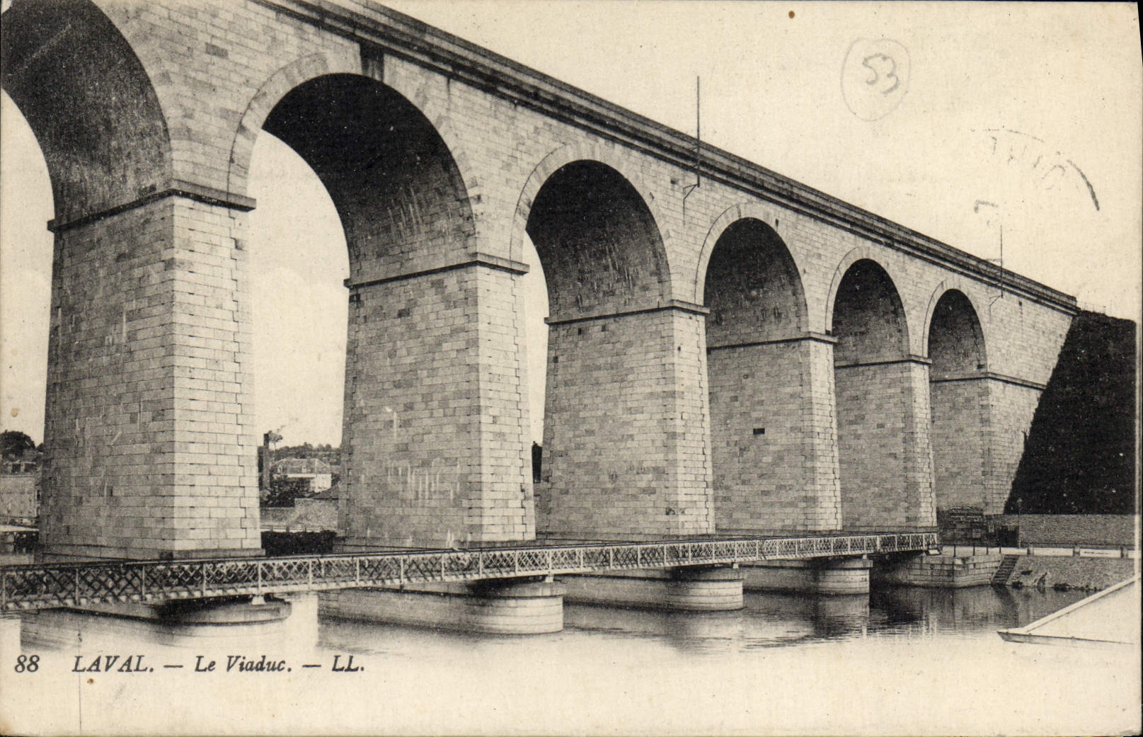 Laval — Der Viadukt — LL. — n°88