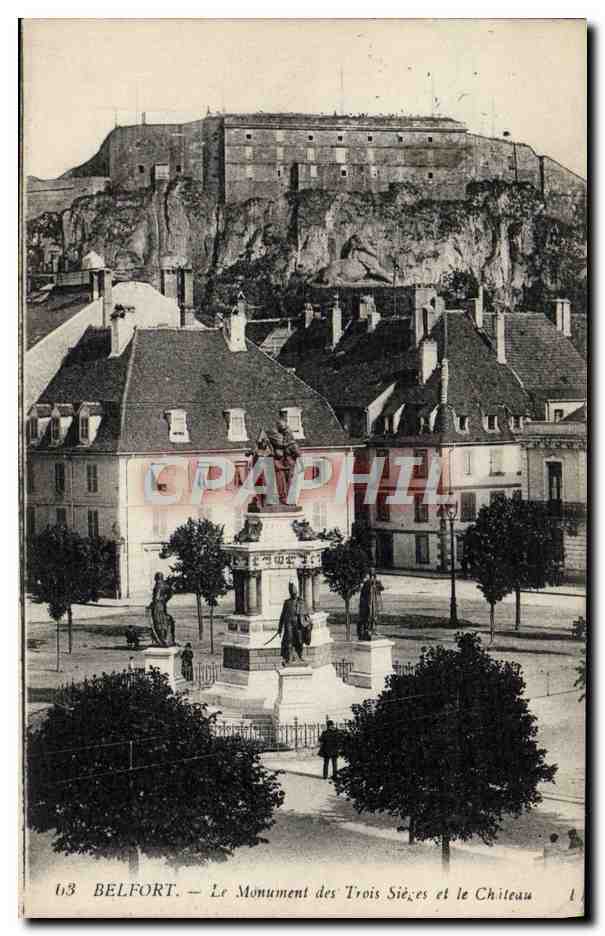 CPA Belfort Le Monument des Trois sieges et le chateau