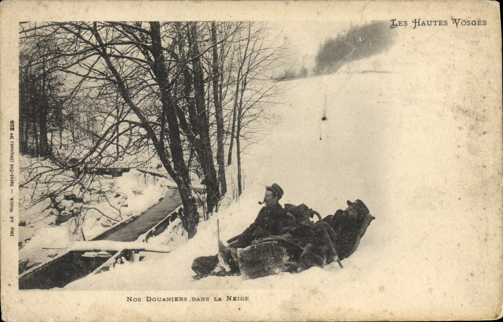 CPA Douane Douanes Nos Douaniers dans la neige Hautes Vosges