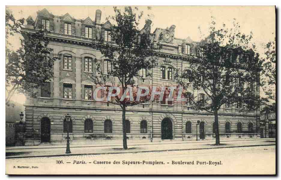 CPA Sapeurs Pompiers Caserne des pompiers Boulevard Port Roayl
