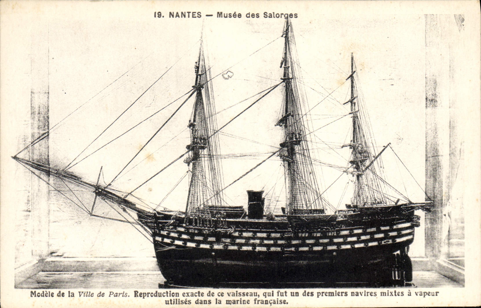 Nantes — Musée des Salorges — Modèle de la Ville de Paris