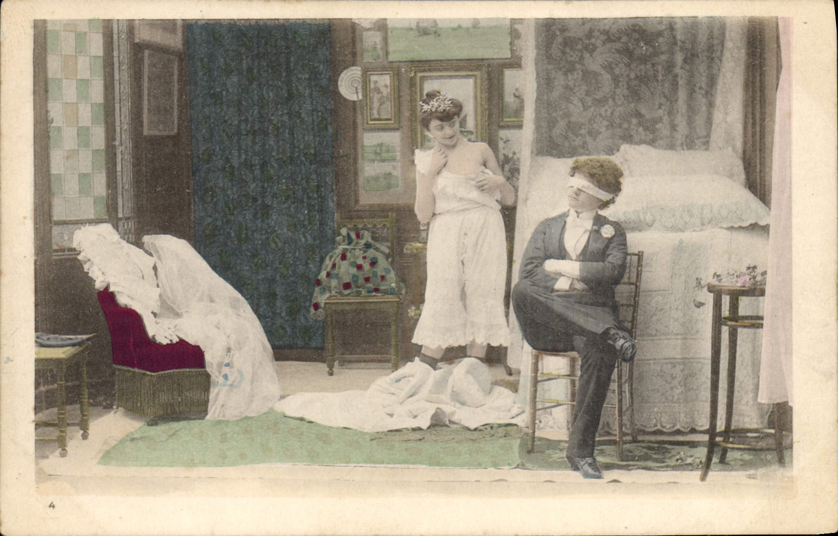Hochzeits-Szene — junge Frau in Hochzeitskleid und blindgefalteter Mann — unbekannter Verlag, n°4