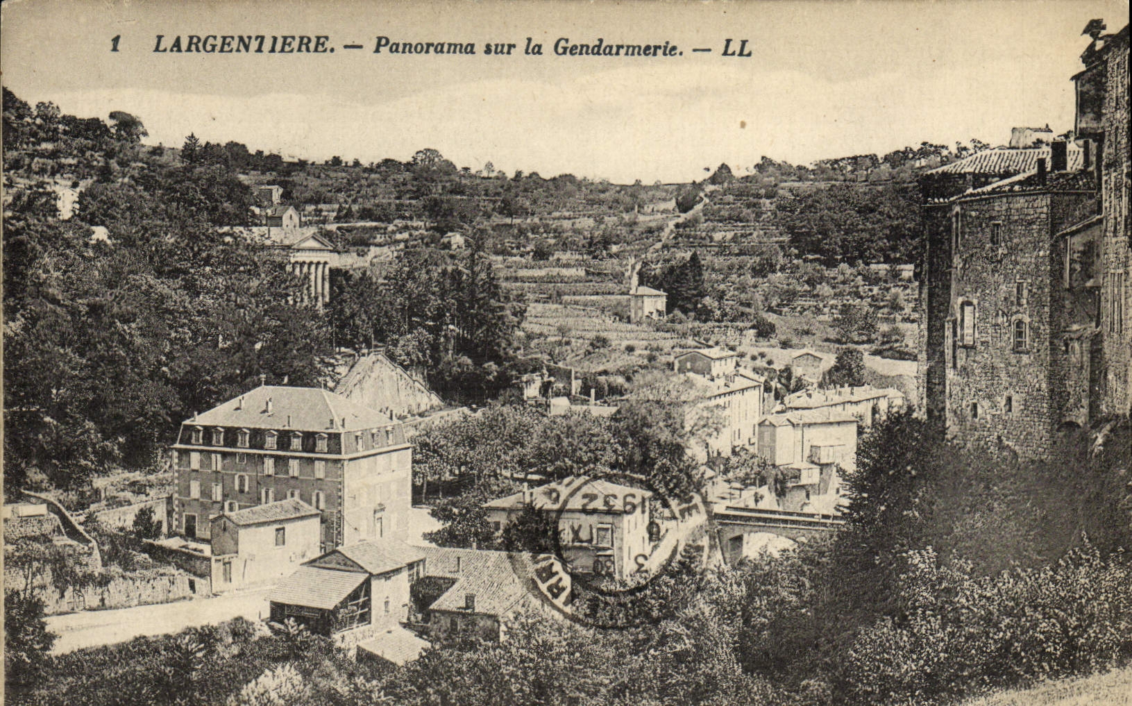 Largenière — Panorama sur la Gendarmerie — LL