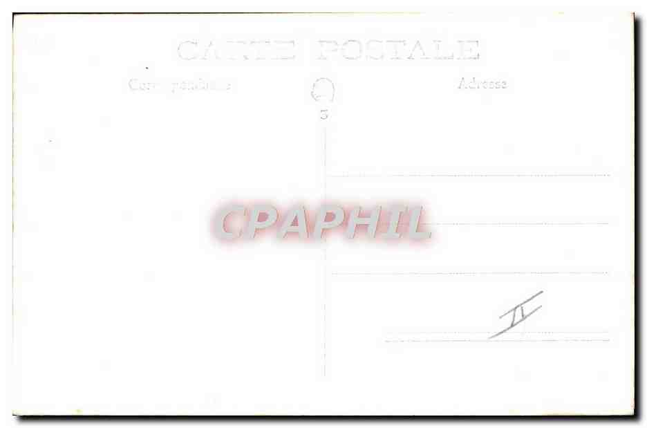 Groupe familial et militaires — devant une maison en pierre — CPAPHIL n°3 — Verso