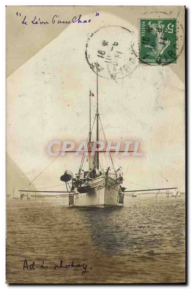 Le Léon Ganelhae — barco a vela — fotografía de Ad. L. Photay