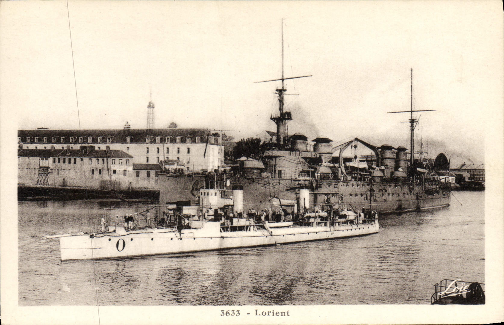 Navire militaire à Lorient — éditeur Lott, n° 3633 - Anverso