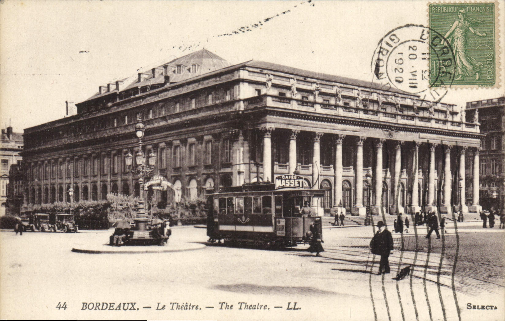 CPA Le Theatre Bordeaux Tramway
