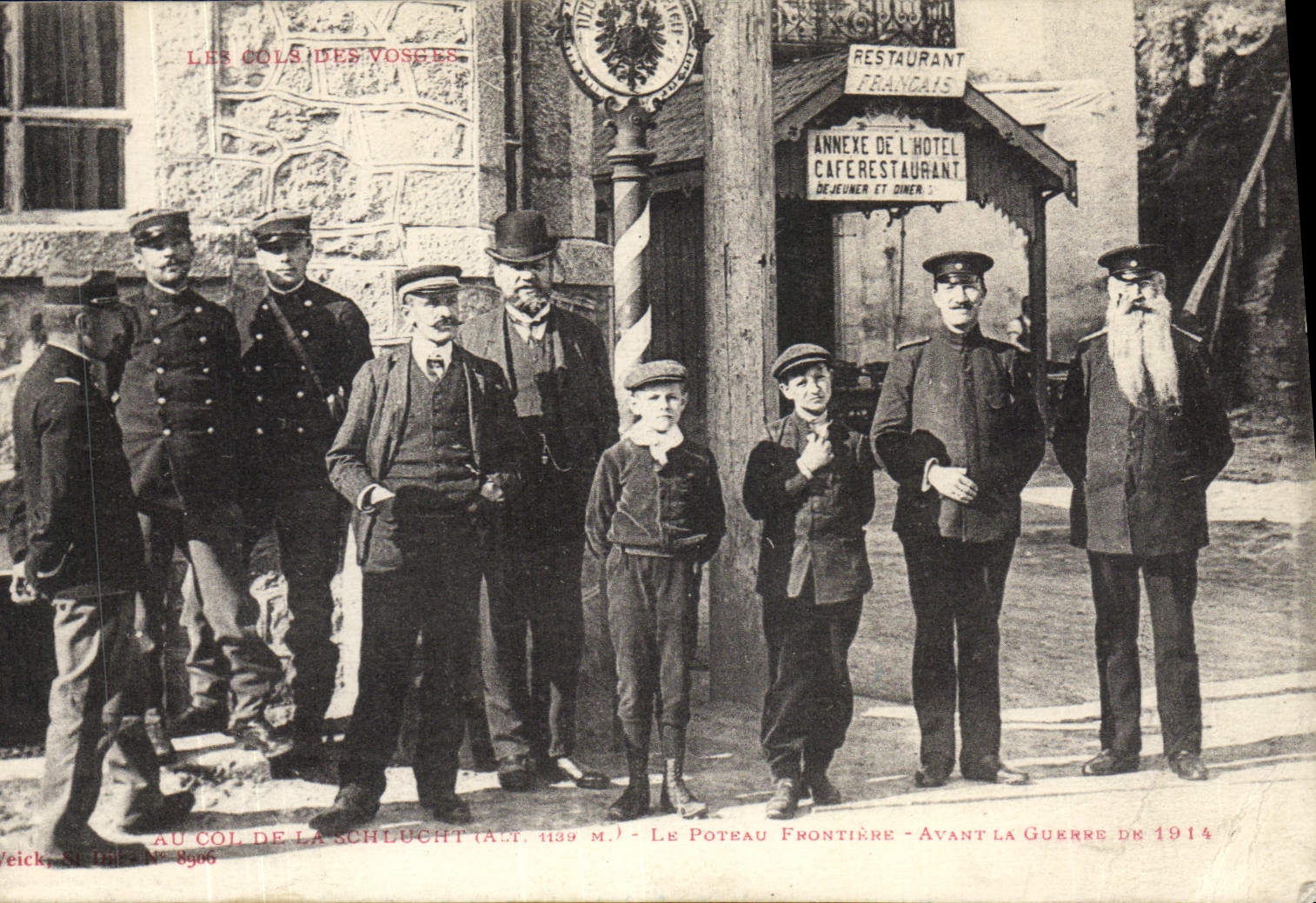 CPA Douanes Col de la Schlucht Le poteau frontiere Avant la guerre en 1914 Vosges