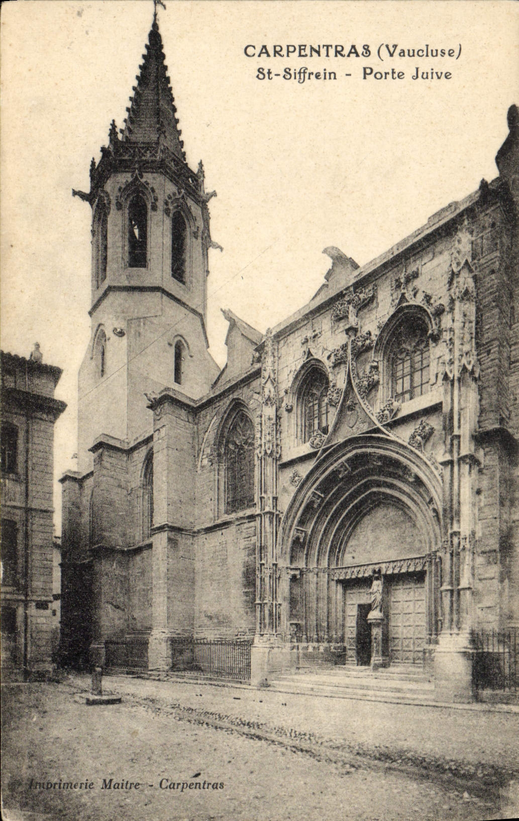 CPA Judaica Juif Carpentras St Siffrein Porte juive