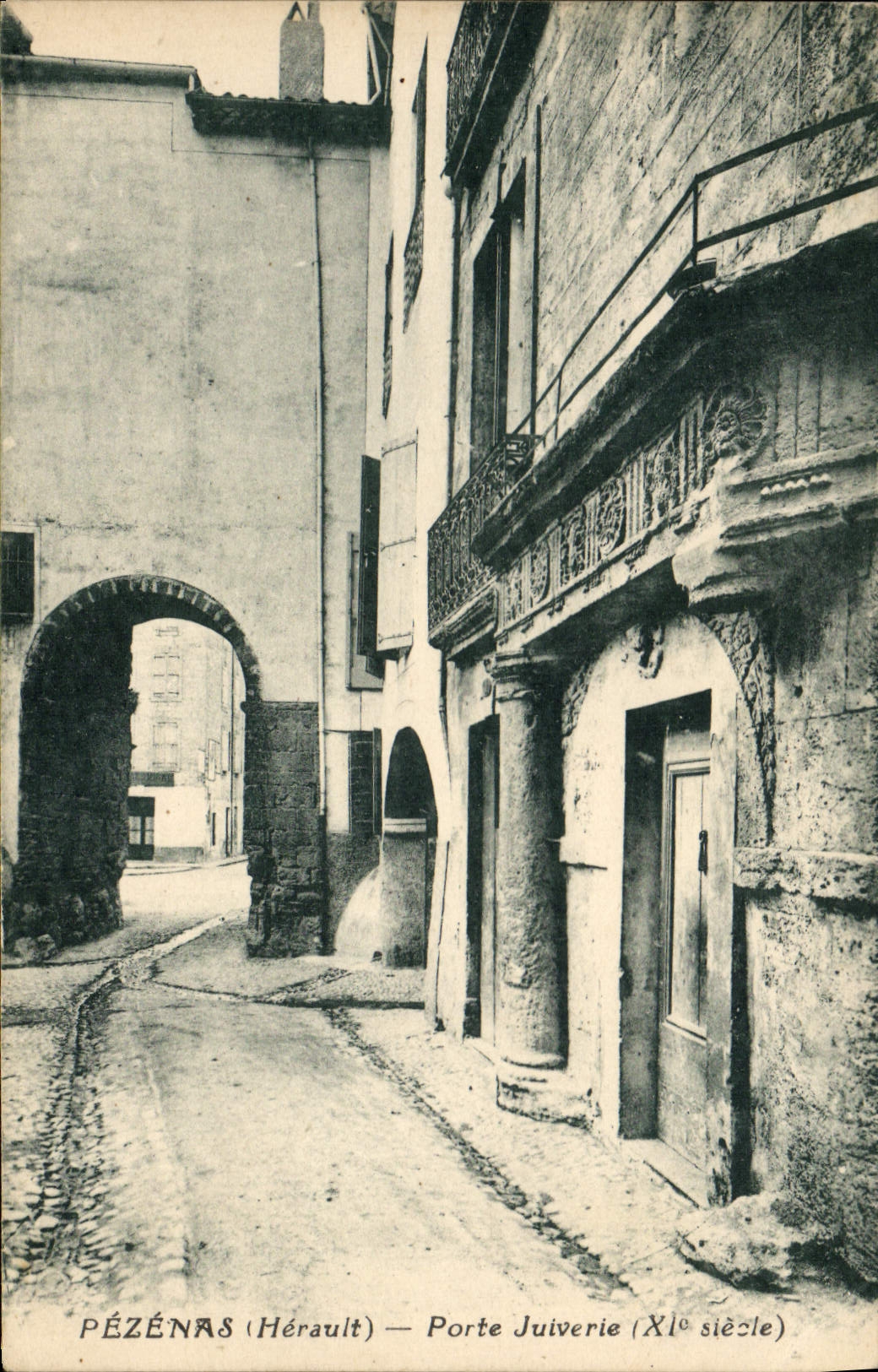 Pézenas (Hérault) — Porte Juiverie (11. Jahrhundert)