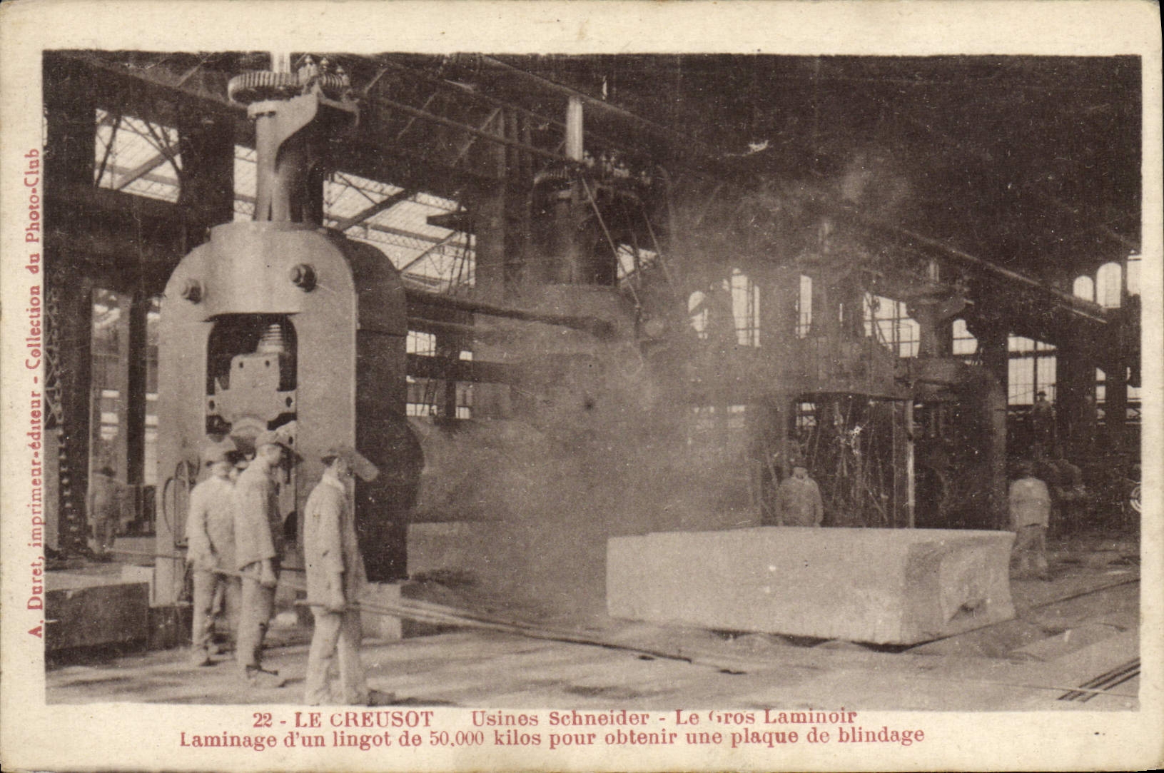 CPA Le Creusot Usines Schneider Le gros laminoir Laminage d'un lingot pour obtenir une plaque de blindage 