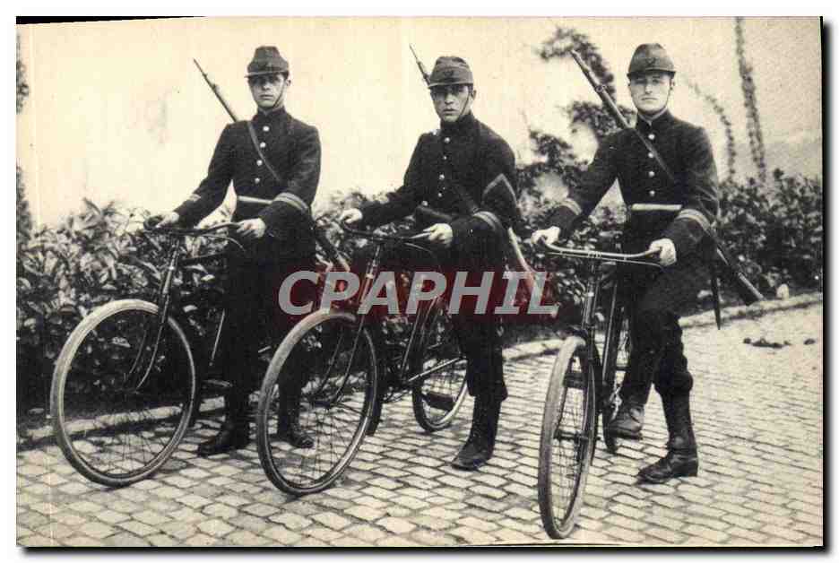 Belgique — Fête Militaire du Centenaire — Carabiniers cyclistes (1914) — Photo L. Frémault