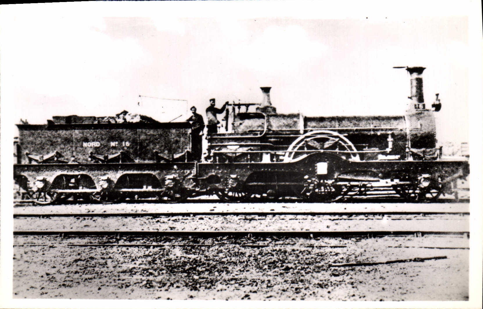 CPM Chemins de Fer Train Locomotive 16 de la Compagnie du Nord Type Sturrock Sharp et Roberts 