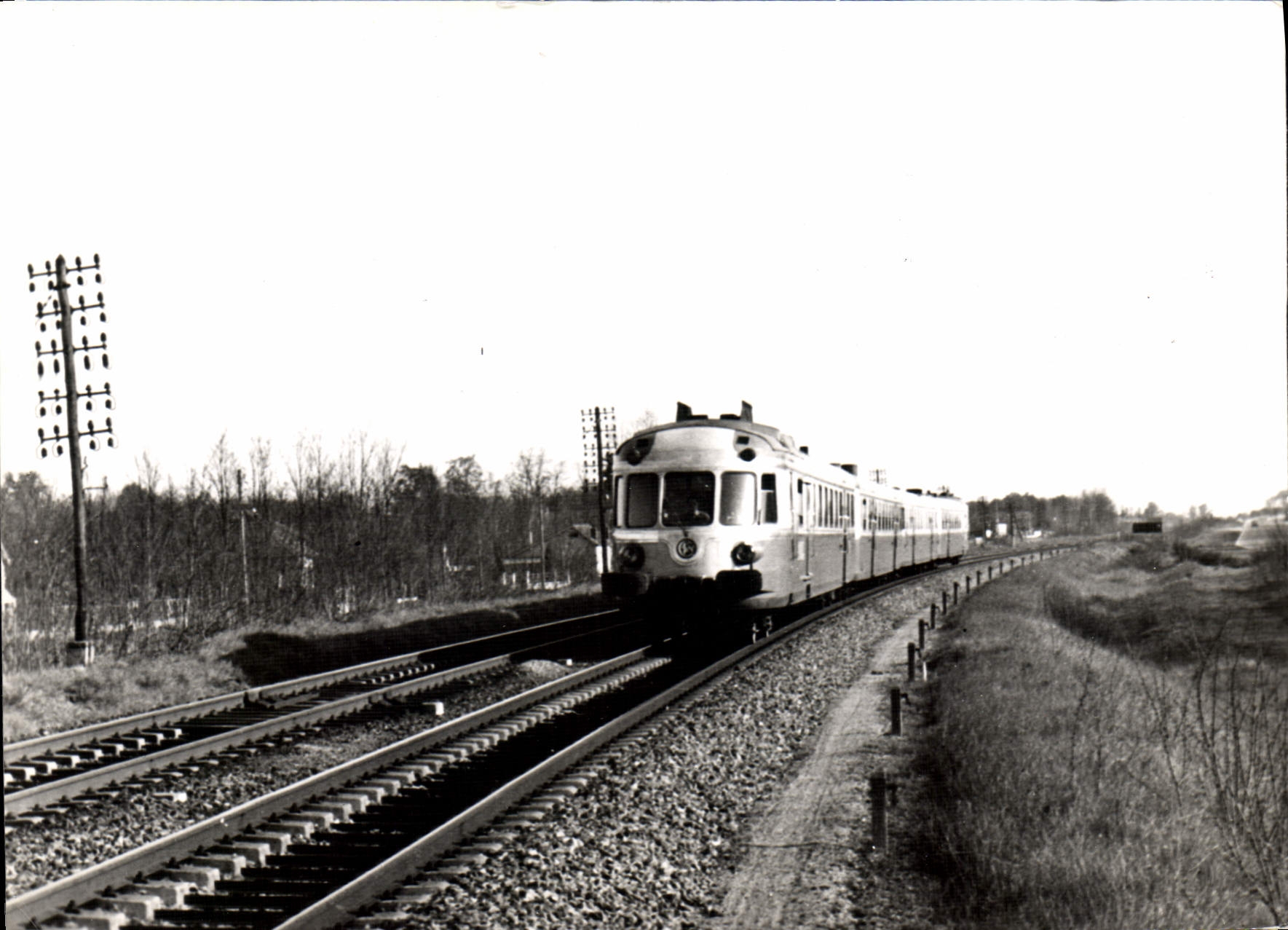 CPM Chemins de Fer Train Moret Montargis