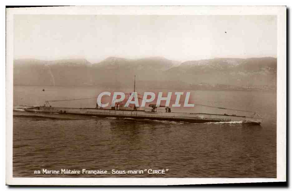 CPA Bateau Sous marin Marine Francaise Circe