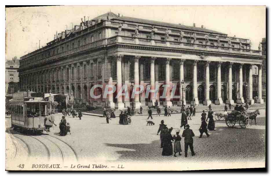 CPA Bordeaux Le grand Theatre Tramway