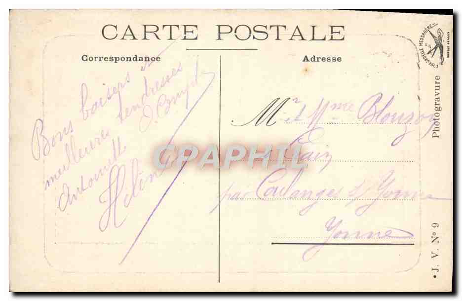 CPA Vichy Place De La Republique Les halles — Rückseite