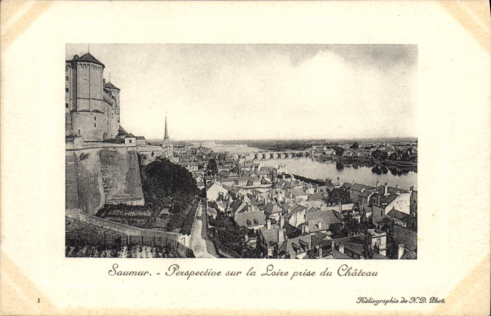 CPA Saumur Perspective Sur La Laire Prise Du Chateau