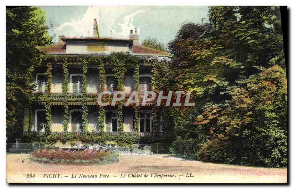 CPA Vichy Le Nouveau Parc Le chalet de l'empereur