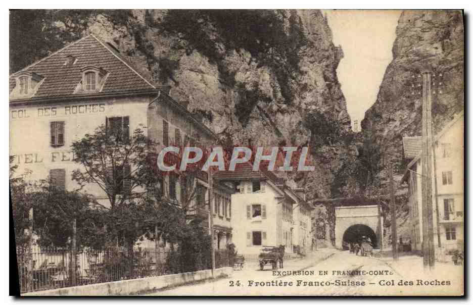 CPA Douane Douanes Frontiere Franco Suisse Col des Roches 