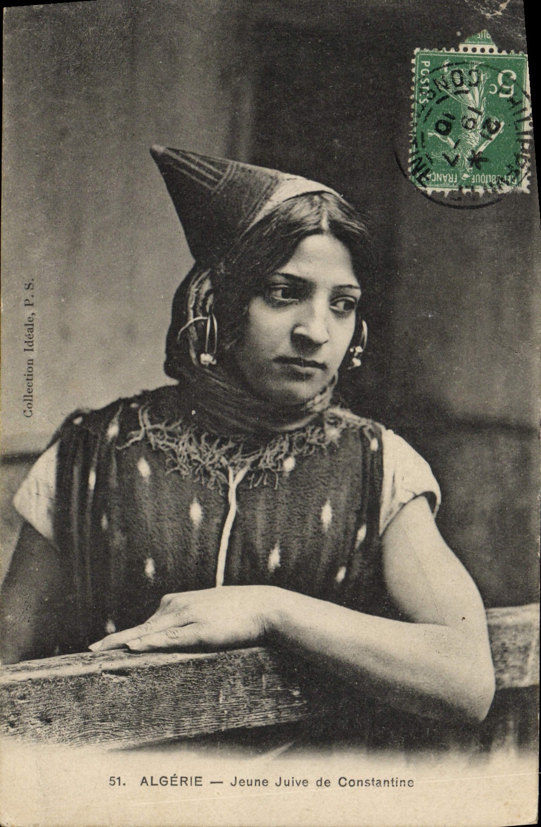 CPA Judaica Juif Algerie Jeune juive de Constantine 