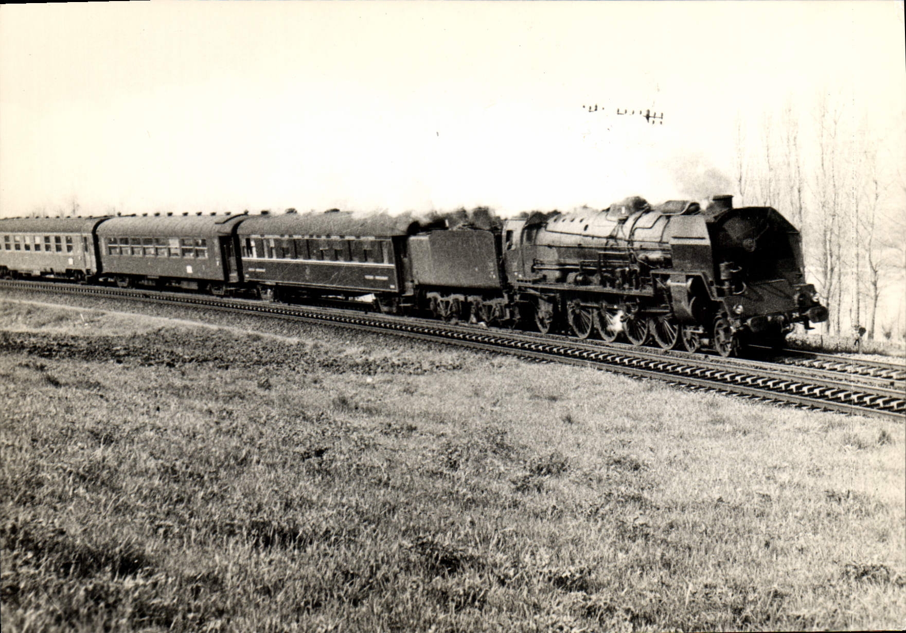 CPM Train Express Clermont Ferrand Paris 