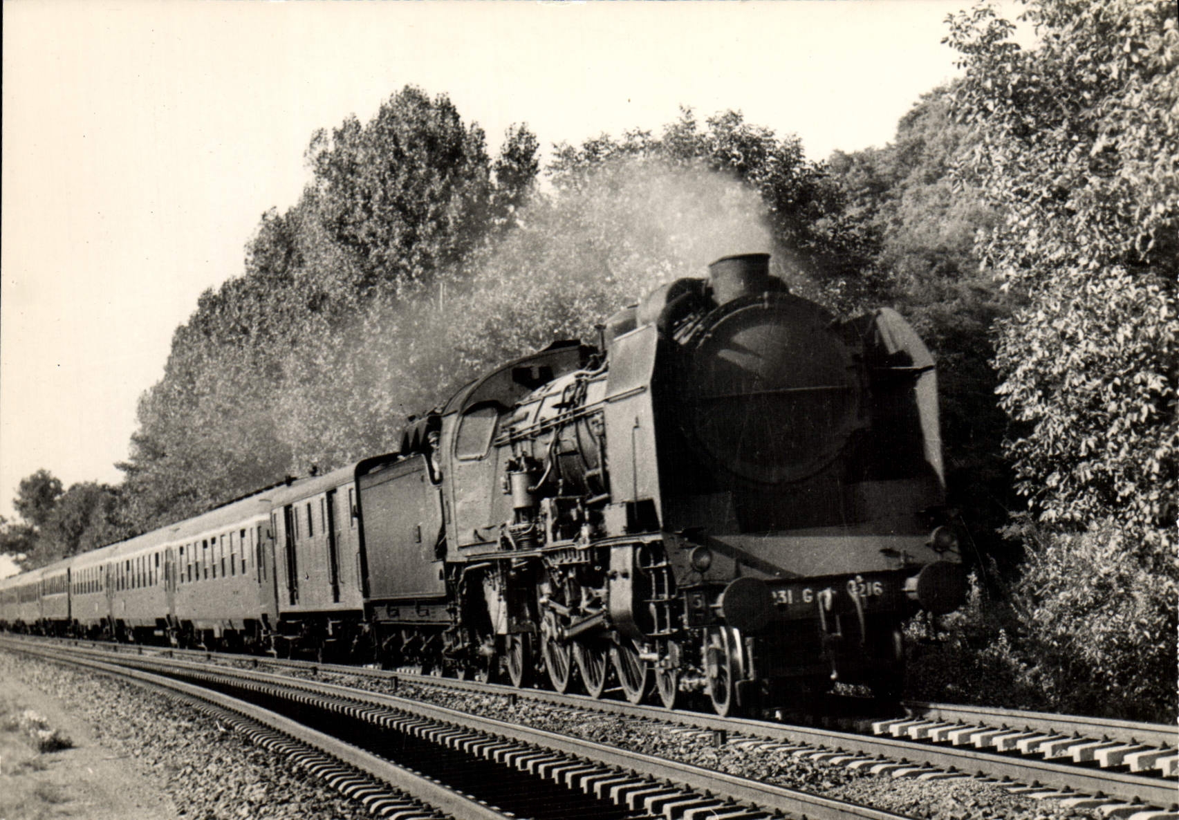 CPM Train Paris Vichy Le mont Dore 