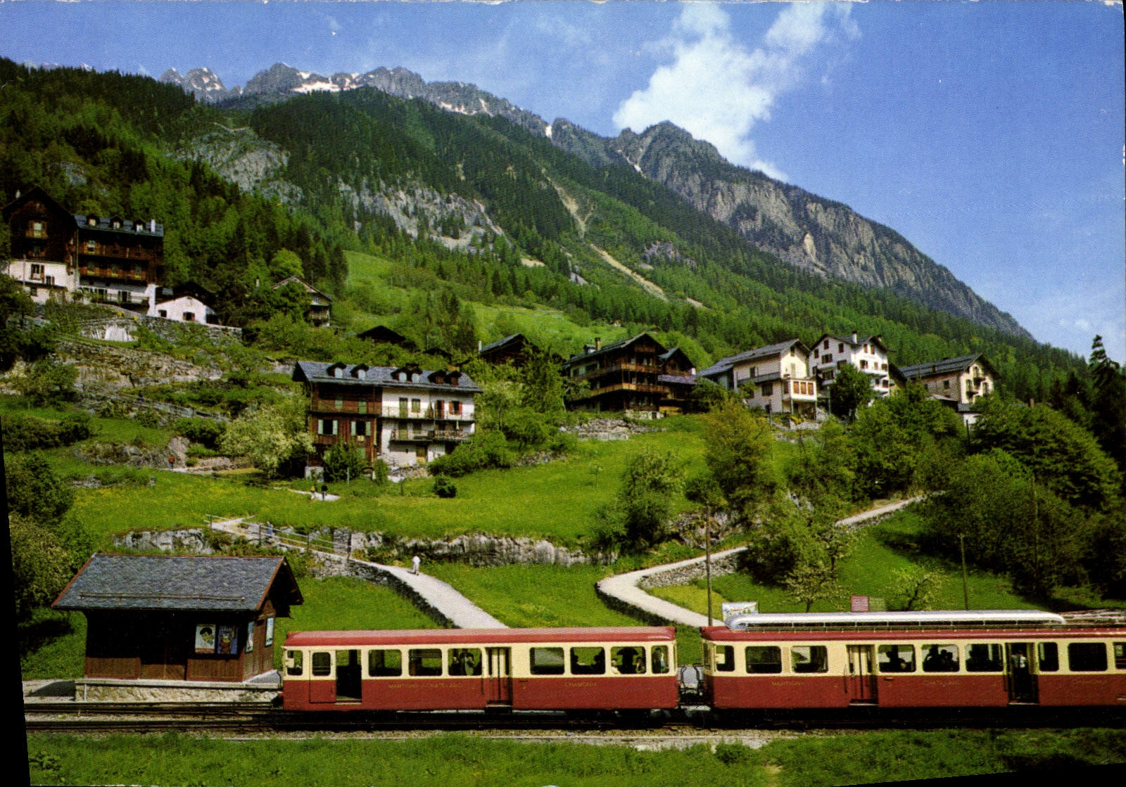 CPM Train Les marecottes Stattion de chemin de fer Martigny chamonix Pte de Djoua et Sex des Granges