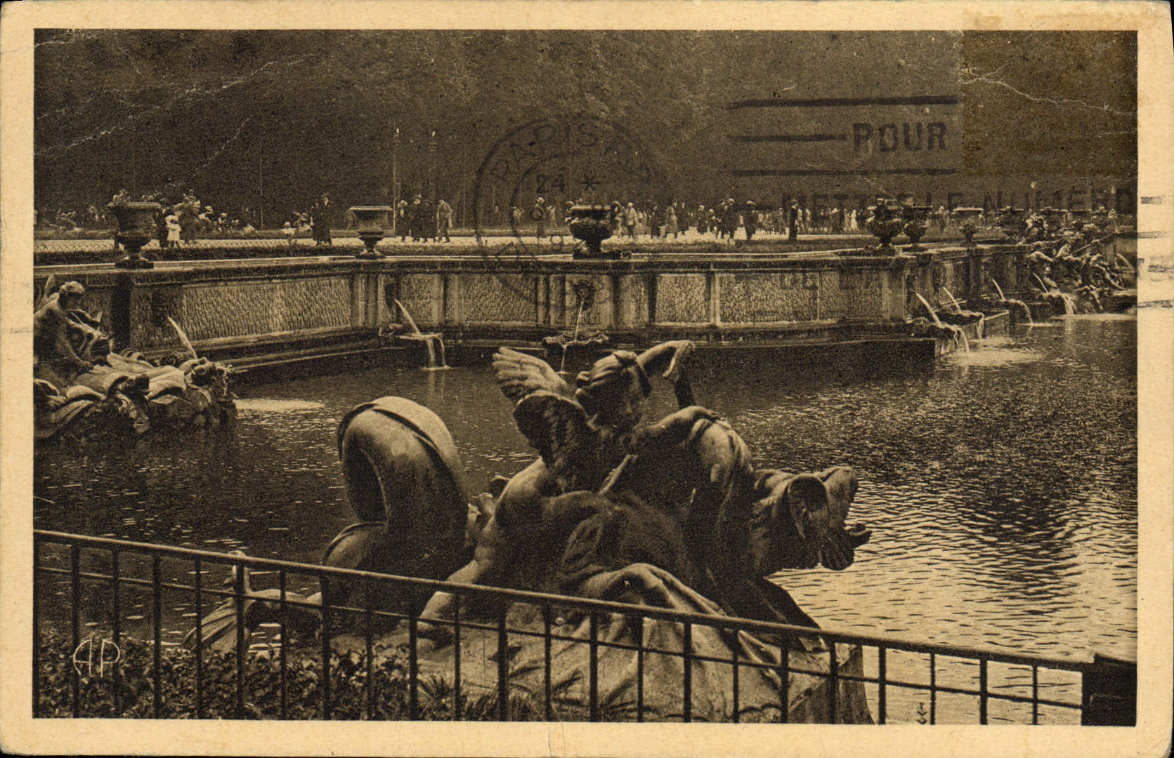 CPA Versailles Le parc le bassin de Neptune
