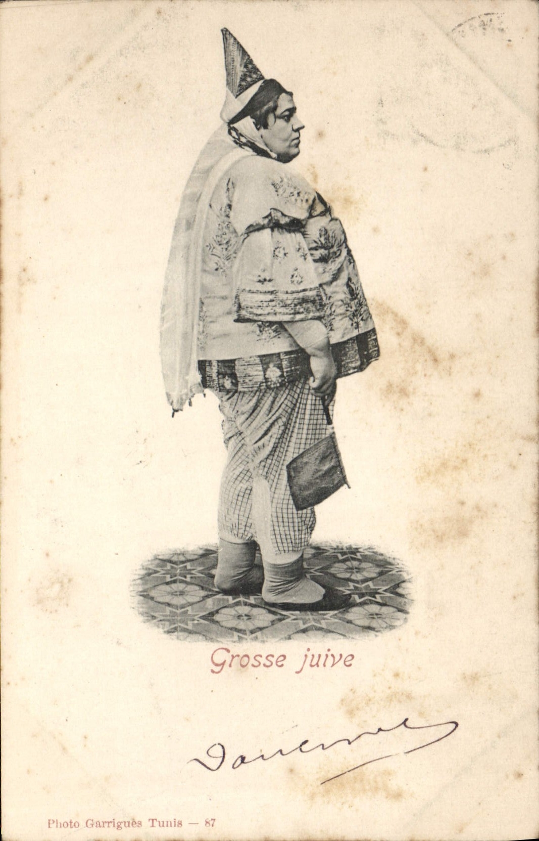 Grosse juive — Tunis — Photo Garrigues — 87