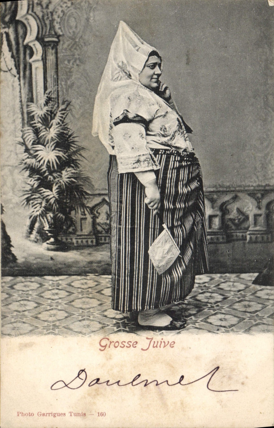 Grosse Juive — Tunis — Photo Garrigues — n°160