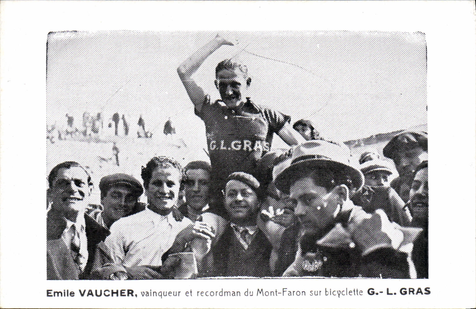 Emile VAUCHER, vainqueur et recordman du Mont-Faron sur bicyclette G.-L. GRAS — G.L. GRAS