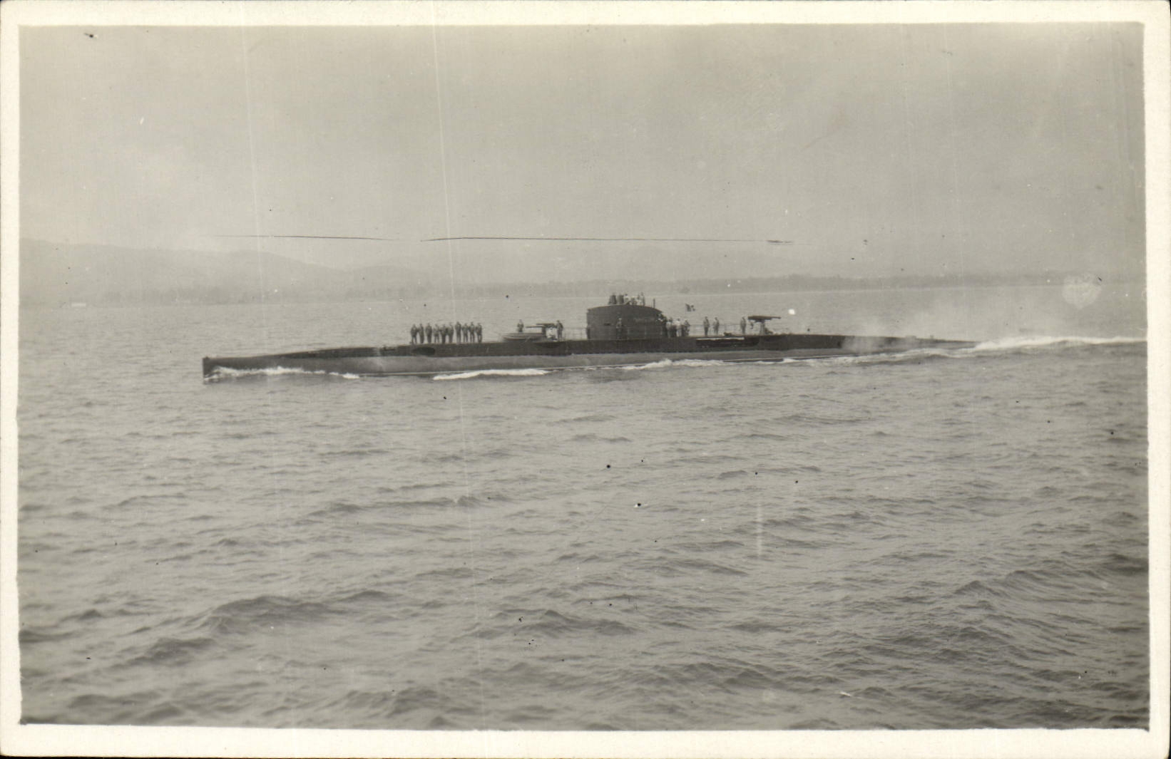Sous-marin — en mer — éditeur Dupuy de Lome