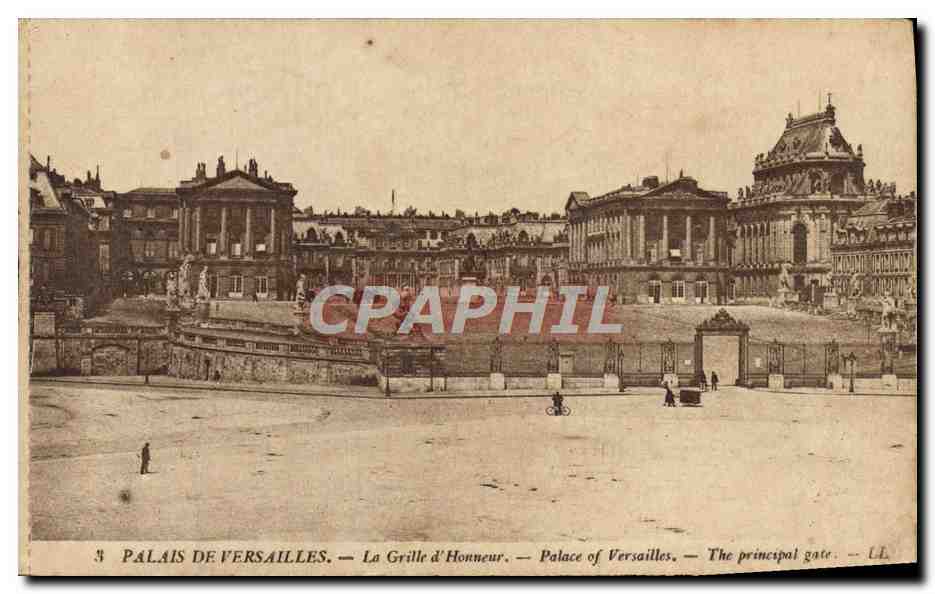 CPA Versailles Palais La grille d'honneur 