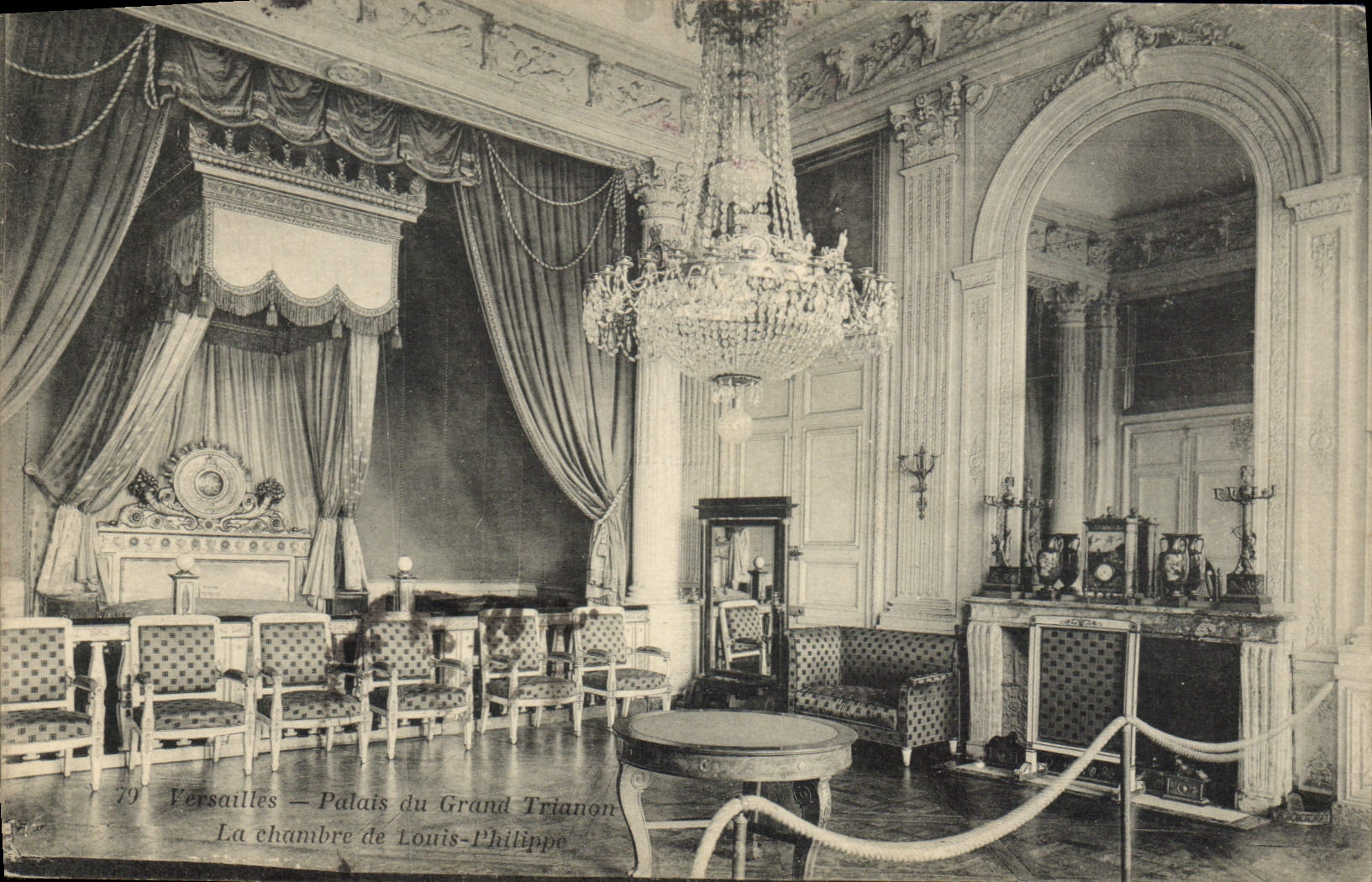 Versailles — Palais du Grand Trianon — La chambre de Louis-Philippe