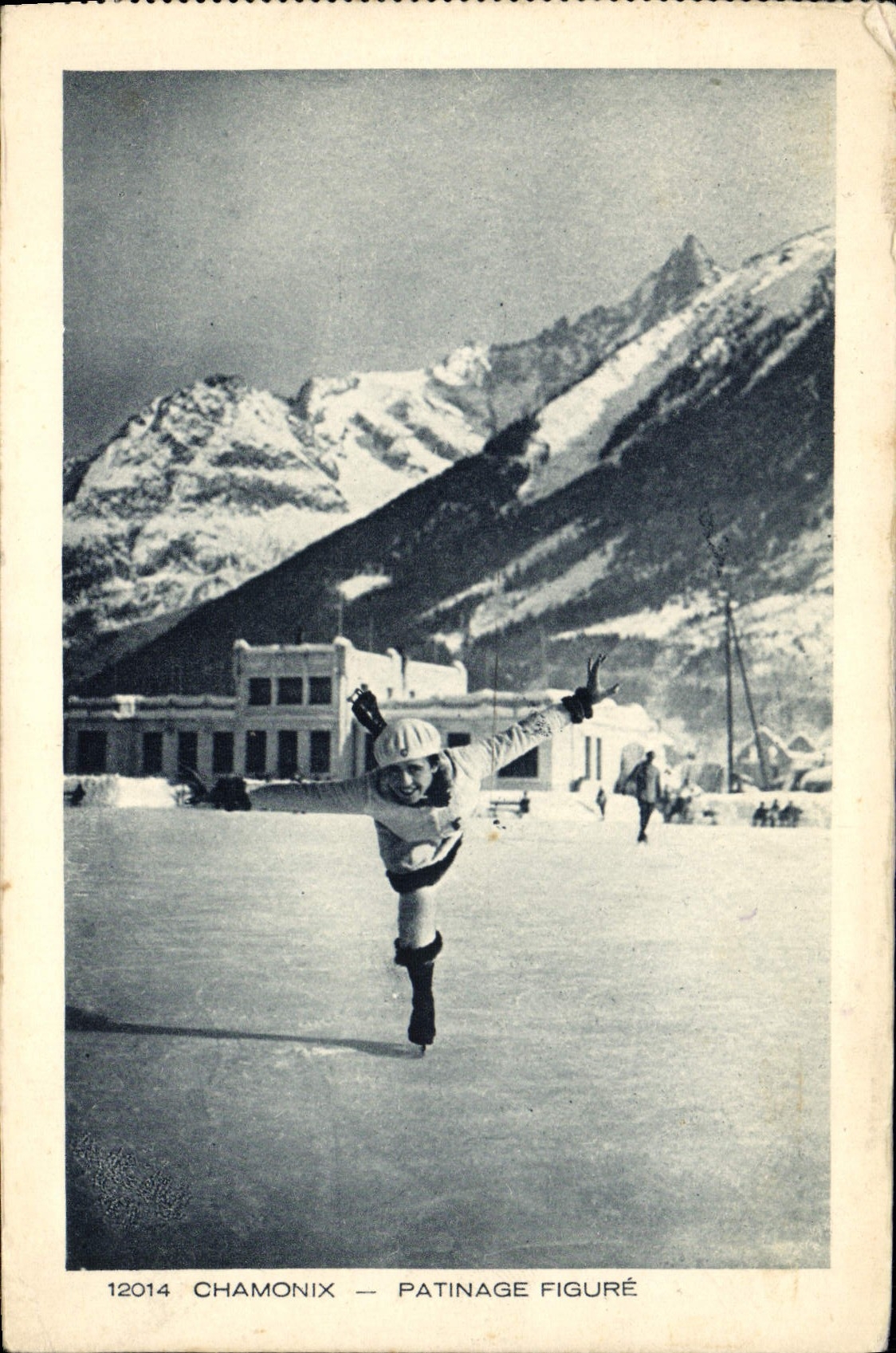 CPA Patinage Patins a glace Chamonix Patinage figure