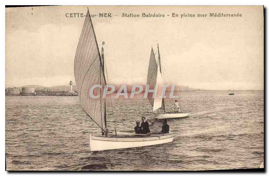 CETTE-sur-MER — Station Balnéaire — En pleine mer Méditerranée