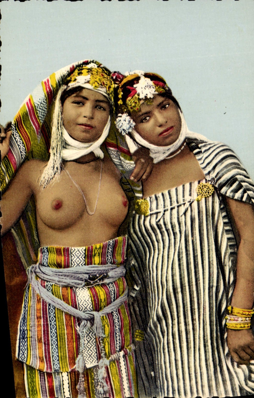 CPA Beaute orientale Femmes de Bou Saada 