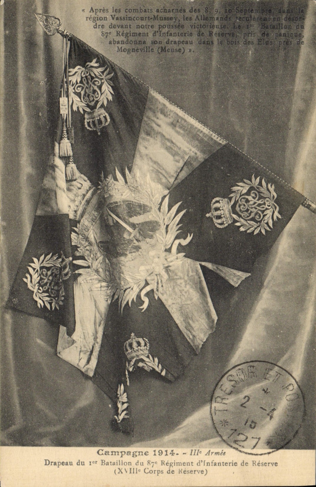 CPA Militaria Drapeau du 1er bataillon du 87eme regiment d'infanterie de reserve 
