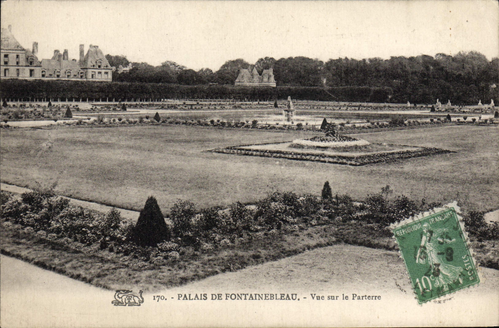 Paleis van Fontainebleau — Uitzicht op het Parterre — uitgever 170